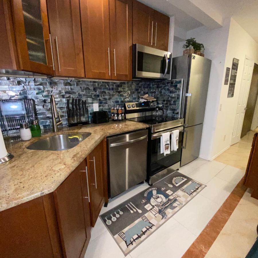 Modern Rental Brooklyn'S Hidden Gem New York Bagian luar foto